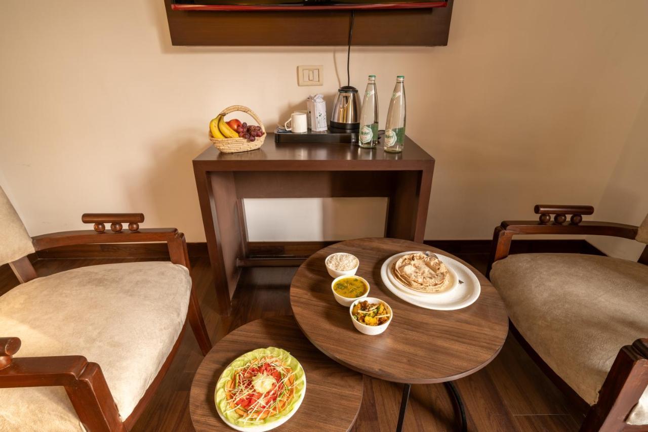 Lime Boutique B&B Gk-1 At Kailash Colony Metro , Greater Kailash Near Eros Hotel Nehru Place New Delhi Extérieur photo